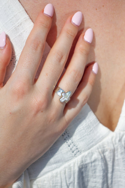 Ring Parelmoer Kruis Alba